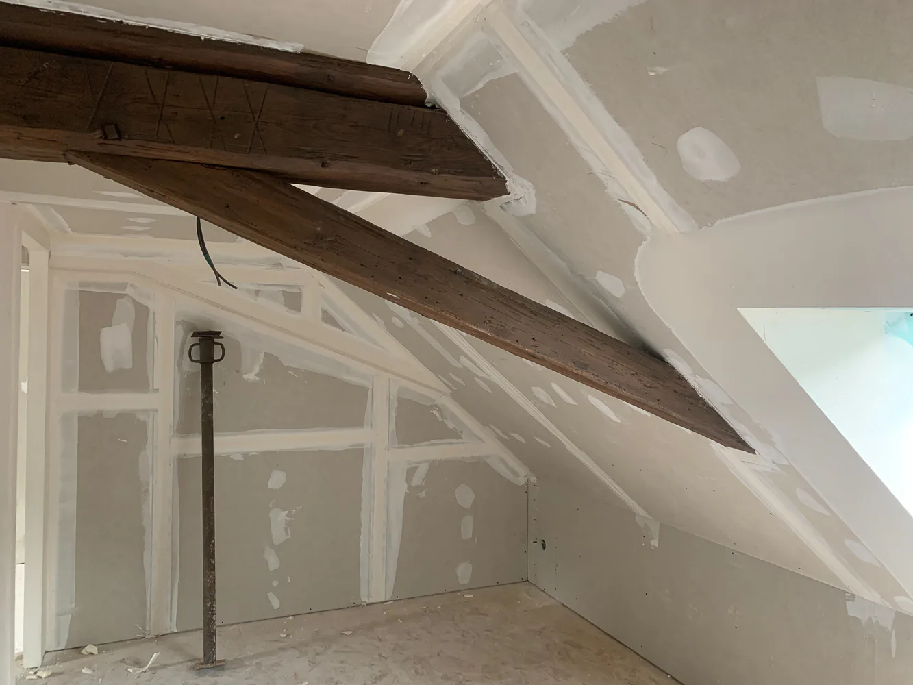 Rénovation d’un immeuble sur 3 niveaux – La Broque Rénovation d’un immeuble sur 3 niveaux - La Broque 00010